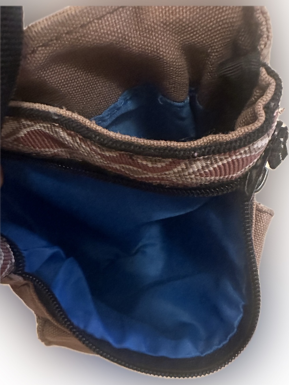 KAVU Keeper Crossbody Bag - Picture 6 of 6